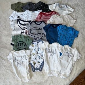 Bundle of 17 baby boy onesies - size 3-6 month - various brands